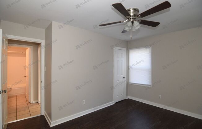 2 beds, 1 bath, $1,000