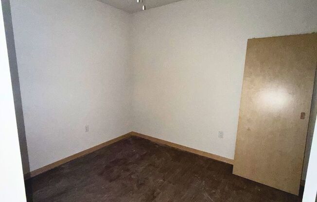 1 bed, 1 bath, 608 sqft, $1,895, Unit 303