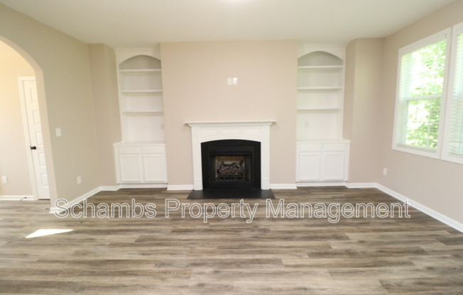 42 BERKELEY CT