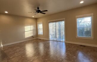 3 beds, 2.5 baths, $2,195