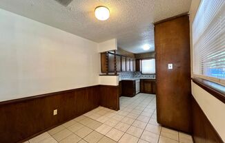 2 beds, 2 baths, 1,000 sqft, $900, Unit B