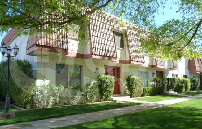 3964 N GRANITE REEF RD