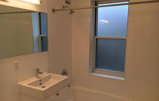 Studio, 1 bath, 488 sqft, $3,695, Unit 4N
