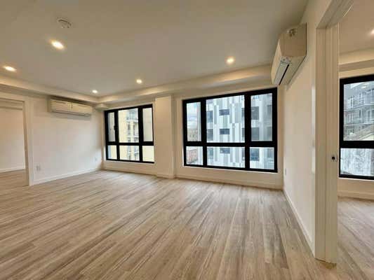 1 bed, 1 bath, 550 sqft, $2,400, Unit 1D