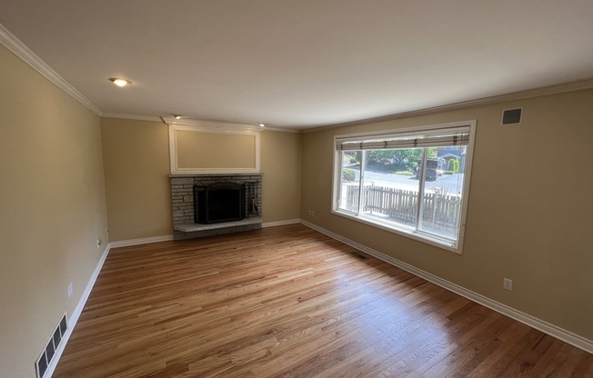 12206 NE 106 ST