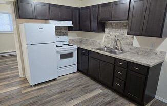 1 bed, 1 bath, $1,200, Unit 7