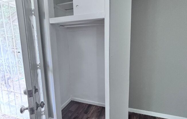 Charming Tulsa Home | 3 Bed | 1 Bath | $1,200/month Section 8 Welcome