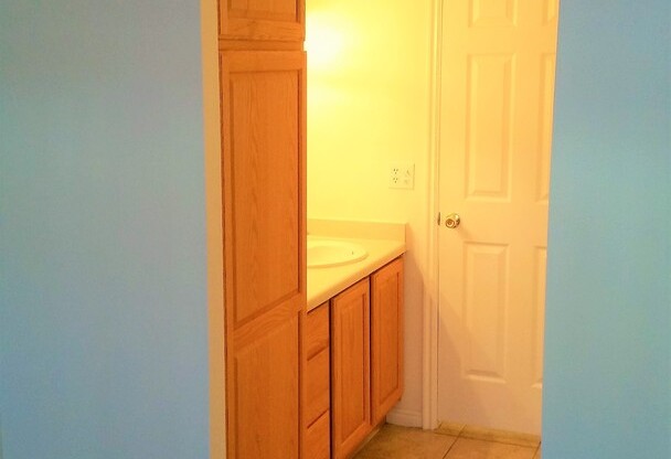 1 bed, 1 bath, 500 sqft, $995, Unit 03AS