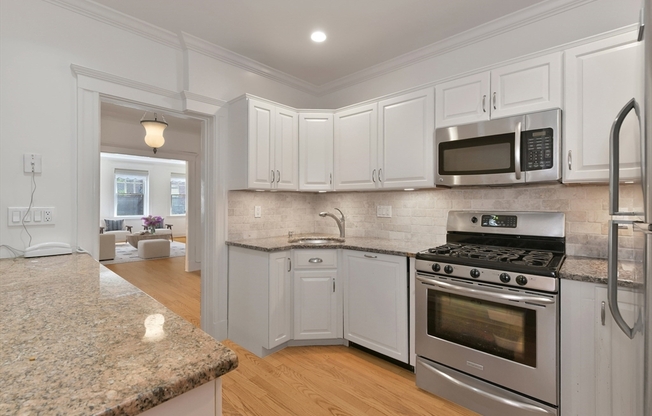 250 COMMONWEALTH AVE