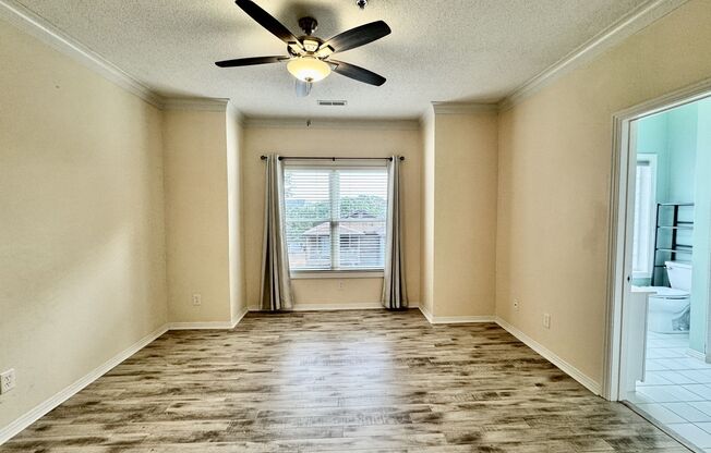 2 beds, 2 baths, $2,495, Unit # 205