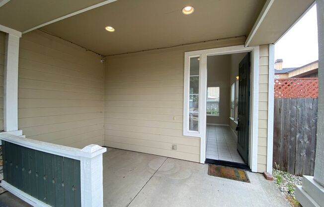 3 Bedroom Home in SW Santa Rosa