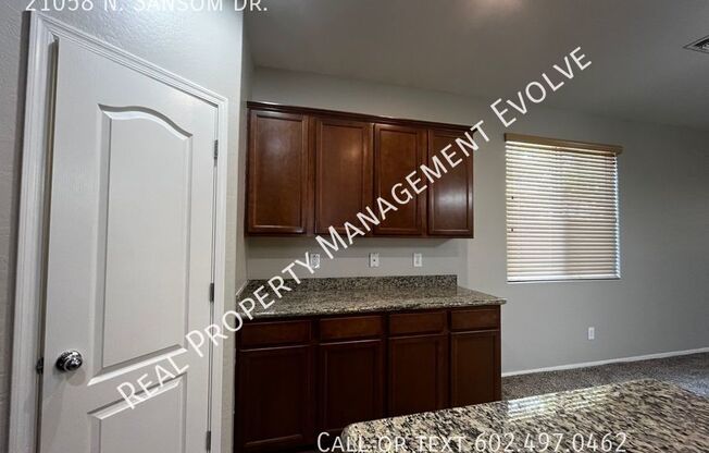 3 beds, 2 baths, 1,628 sqft, $1,595