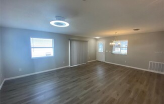 2737 CRAVEN WAY