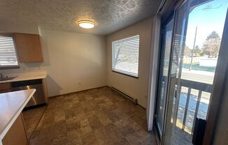 2 beds, 1 bath, $1,000