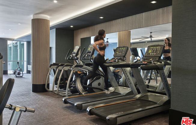 2 beds, 2 baths, 1,004 sqft, $5,395, Unit 732