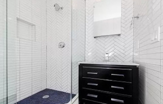 170 W 83 ST