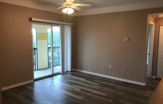 1 bed, 1 bath, $1,675, Unit Unit 811