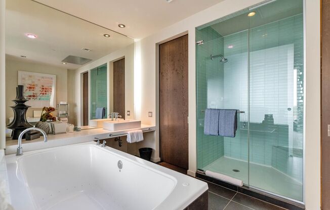 2 beds, 3 baths, $6,495