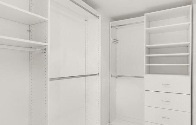 Studio, 1 bath, 615 sqft, $4,500, Unit 24V