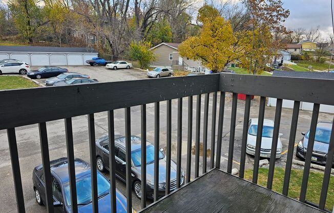 2 beds, 1 bath, $745, Unit 1630.09