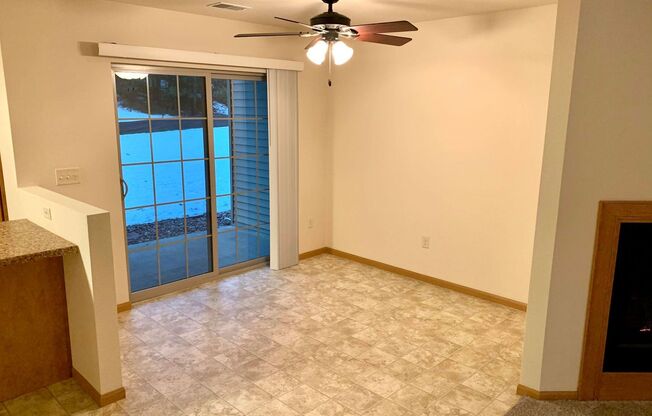 3 beds, 2 baths, 1,453 sqft, $1,705, Unit RT 5810