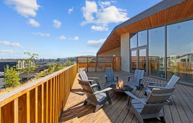 RangeApartments_Bend_OR_Firepit