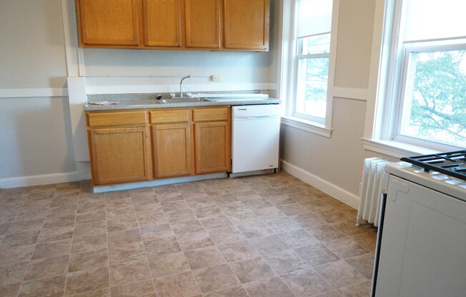 220 South St