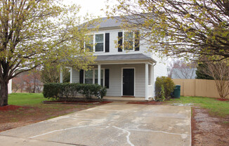 Great 3/2.5 East Durham Home with Fenced in Yard!