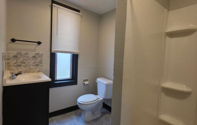 3547 - 3549 Trent Ave