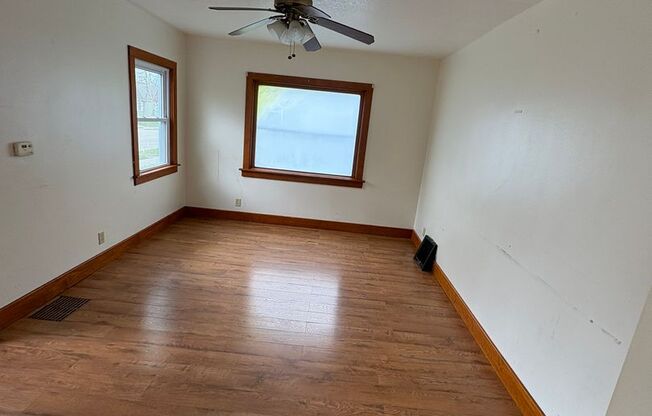 3 bedroom 1 ba single family home