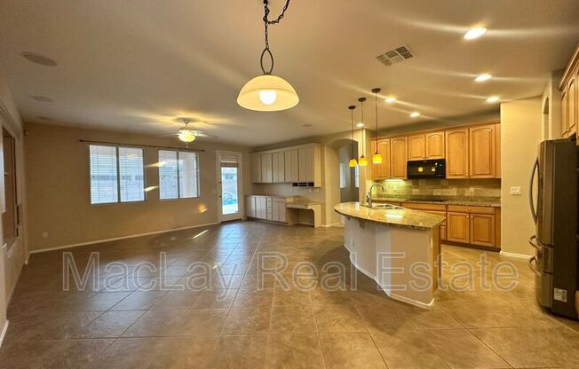 3691 E. Kingbird Place