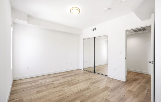 2 beds, 2 baths, 1,037 sqft, $2,950, Unit 401