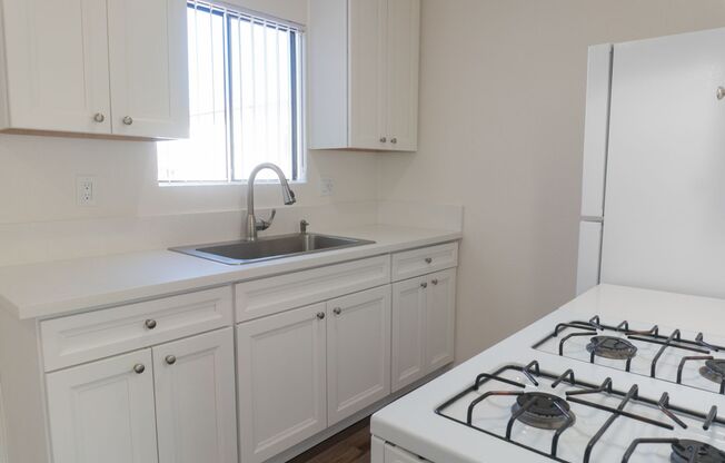 2 beds, 1 bath, 594 sqft, $2,095, Unit 1340-22