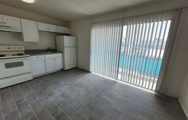 1 bed, 1 bath, 580 sqft, $850, Unit 210