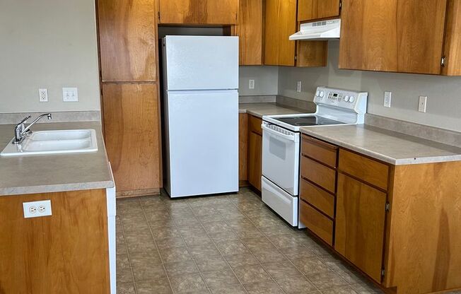 2 Bedroom 2 Bath Downstairs Apartment