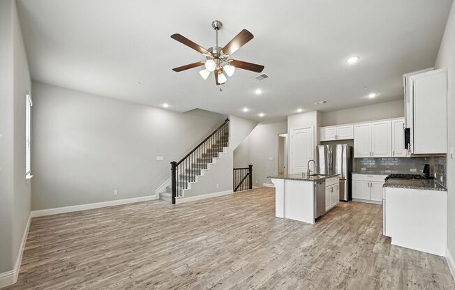 Luxury Townhome In Premiere Frisco Location