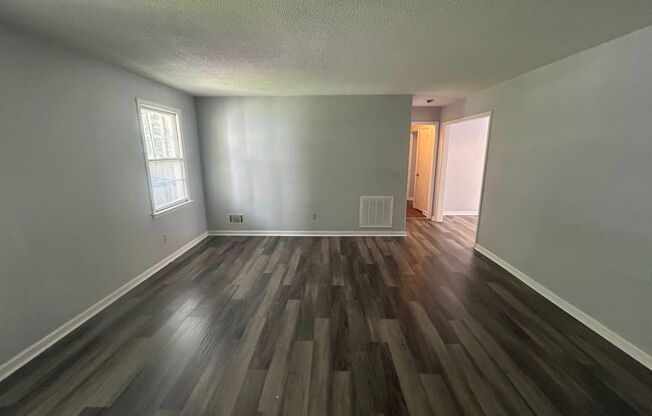 715-B Montague, Columbia, SC 29209