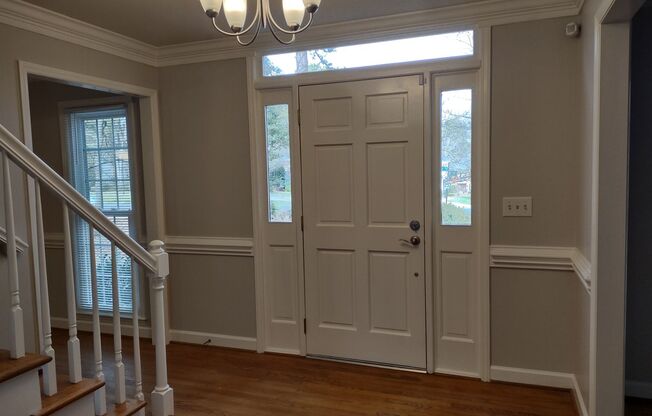 Move-In ready Home located in the Winterbrooke Community!