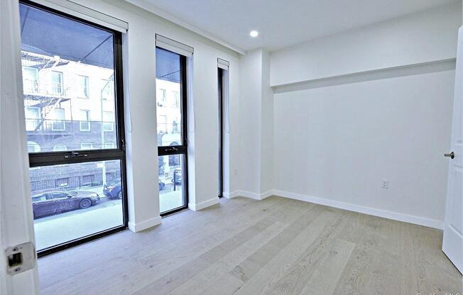 1 bed, 1.5 baths, 565 sqft, $3,150, Unit 2D