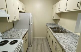 2 beds, 1 bath, 900 sqft, $950, Unit 9