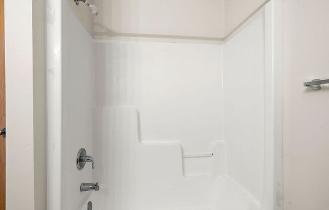 2 beds, 2 baths, $1,515, Unit 2766-10