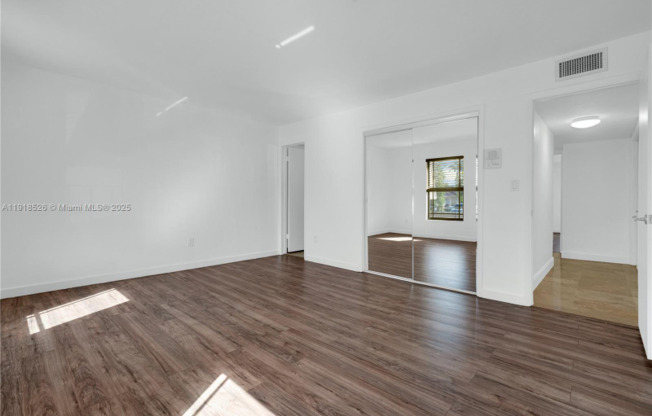 9823, Southwest 93rd Terrace