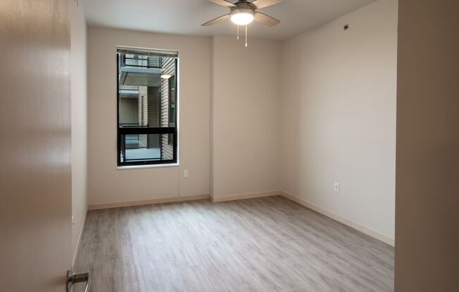 1 bed, 1 bath, 914 sqft, $1,995, Unit 506