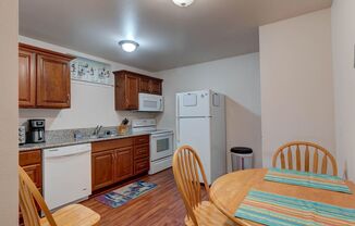 1 bed, 1 bath, 750 sqft, $1,600, Unit Basement Apartment