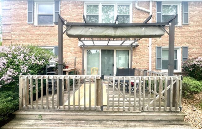 1524 E Providence Ave