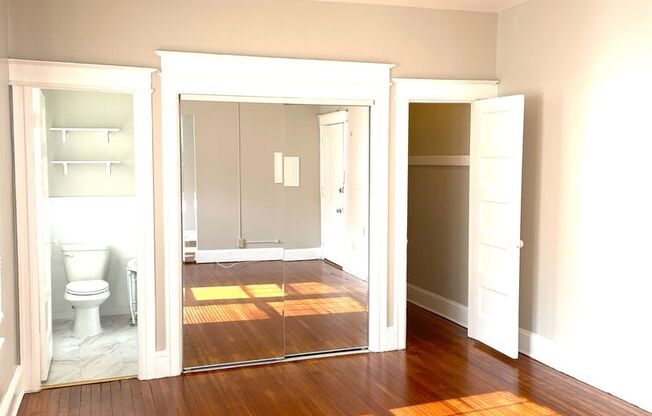 Studio, 1 bath, 450 sqft, $1,742, Unit 304