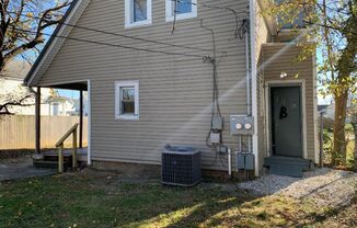 1407 Fountain Avenue