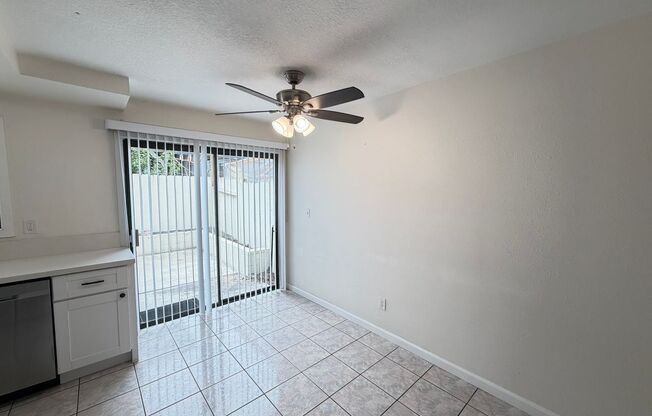 2BR/1.5BA Condo in the heart of Oceanside