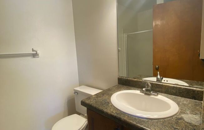 2 beds, 2 baths, 950 sqft, $1,750, Unit 7657CA