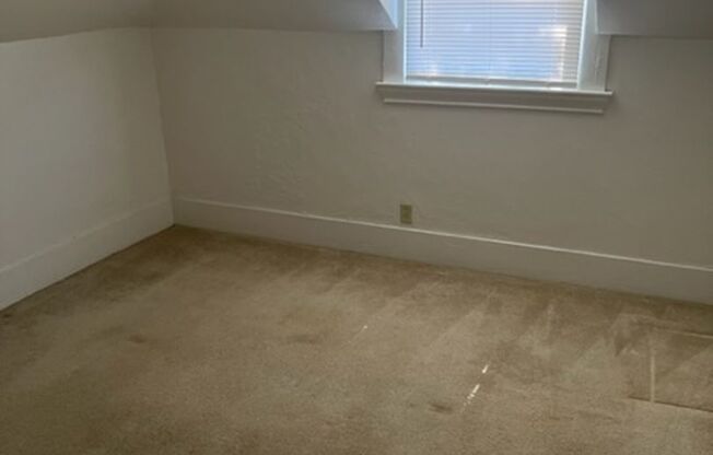 1 bed, 1 bath, $1,500